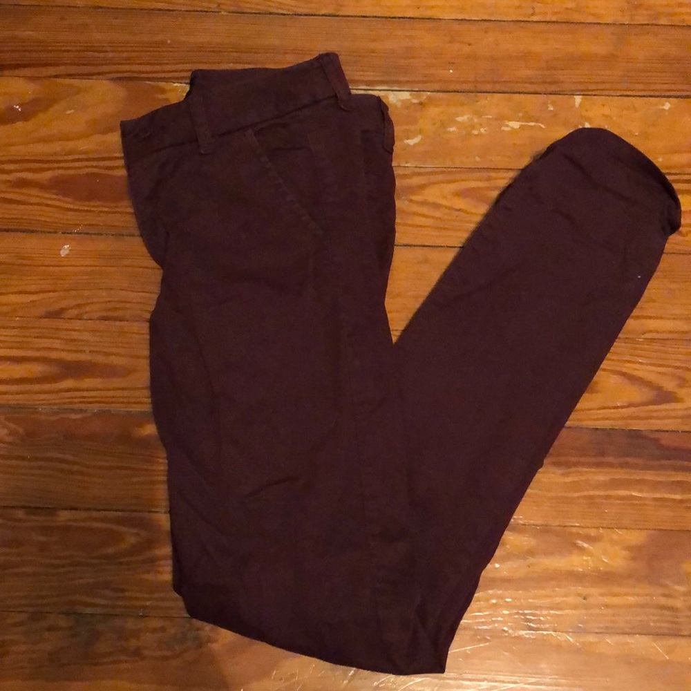 American Eagle Maroon Khaki Skinny Pants, size 4